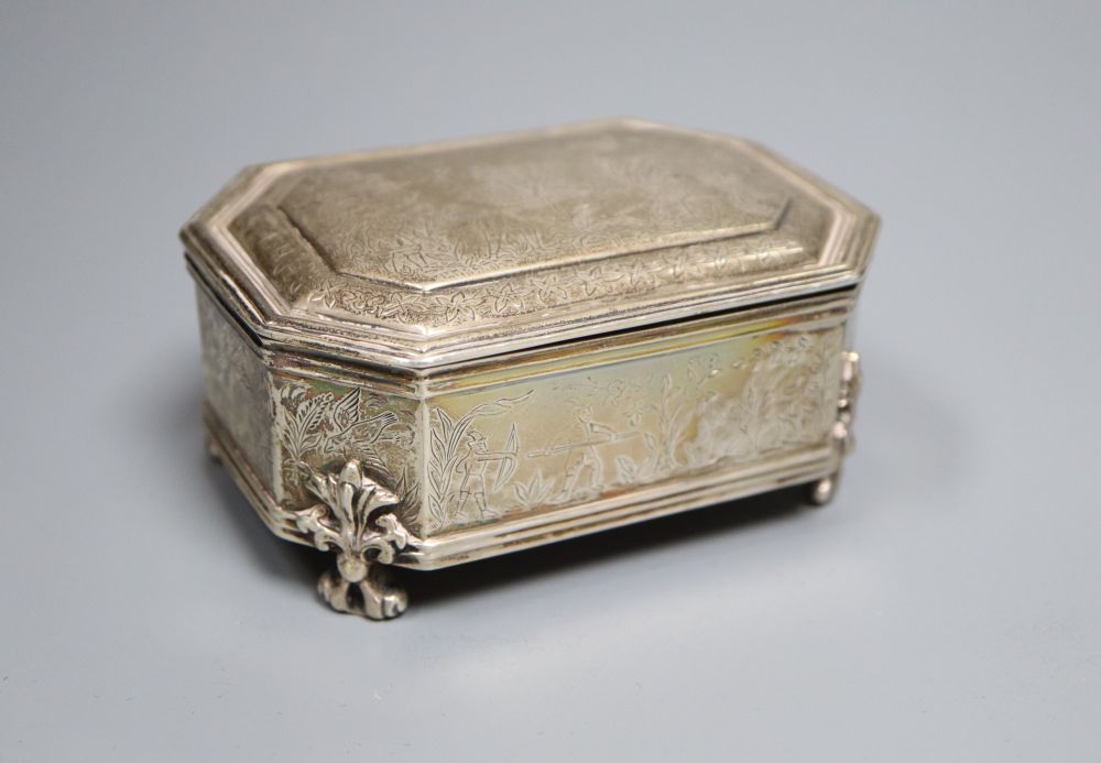 A George V silver octagonal trinket box, engraved with Pegasus hunting scenes, Goldsmith & Silversmiths Co Ltd, London, 1911,